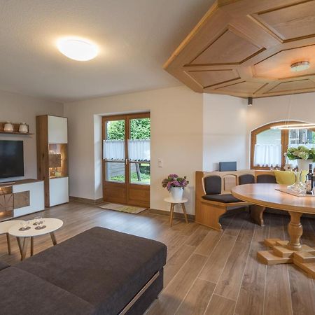 Ferienwohnungen Alpentraum - Wiesenglueck Oberstdorf Exterior foto